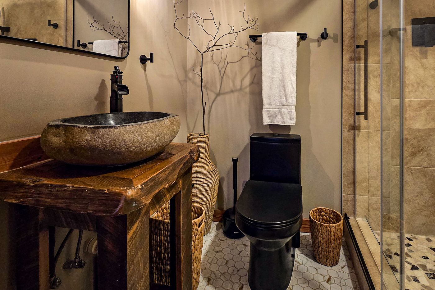 Bathroom 2 4