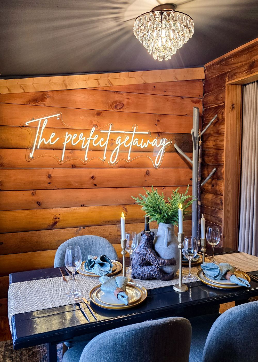 Dining room 2