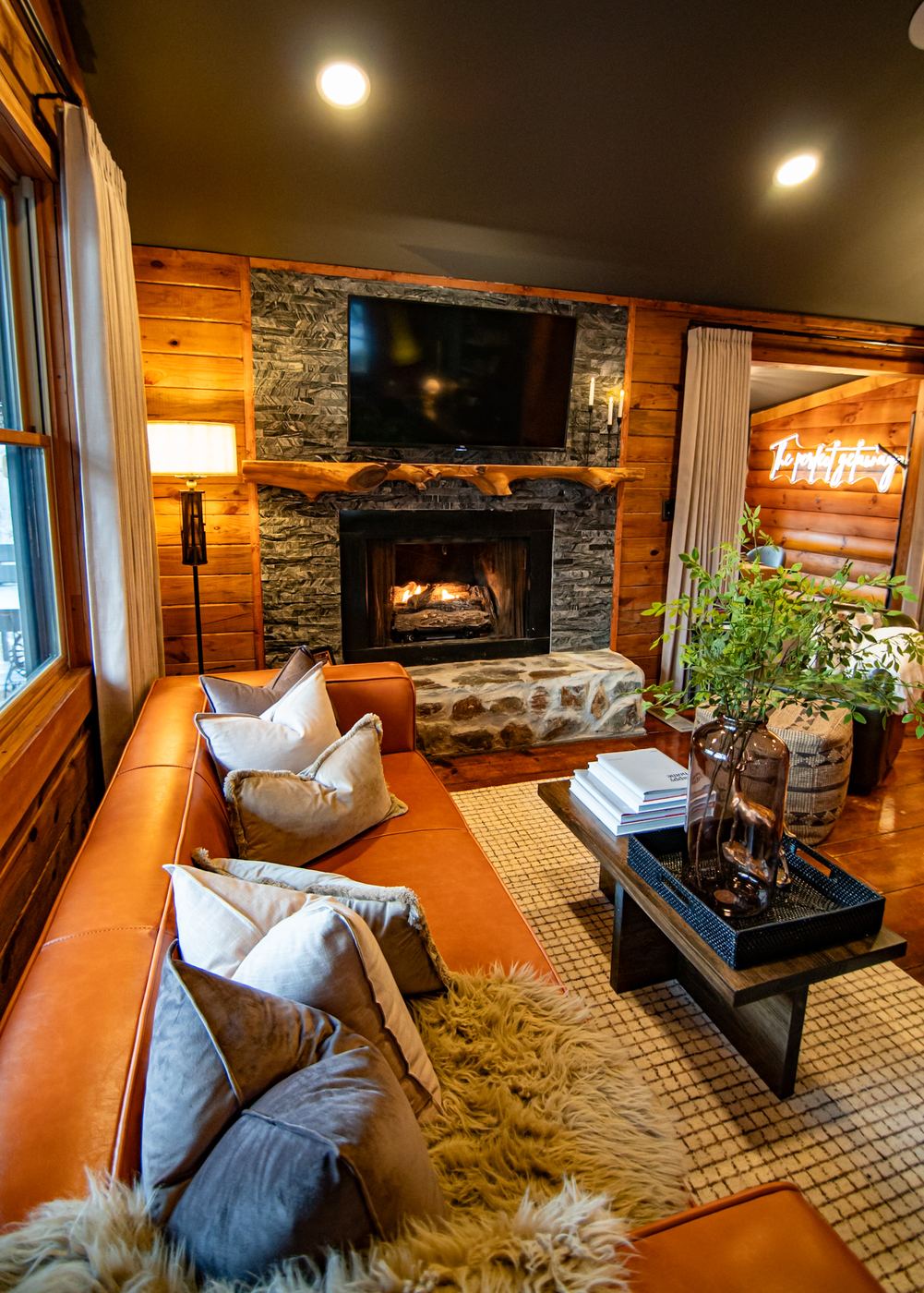 Living room 2